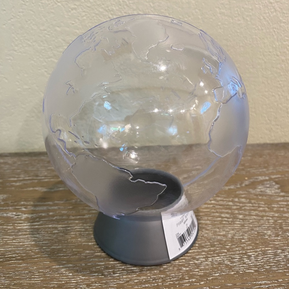 Target Bullseye Clear Globe Bank